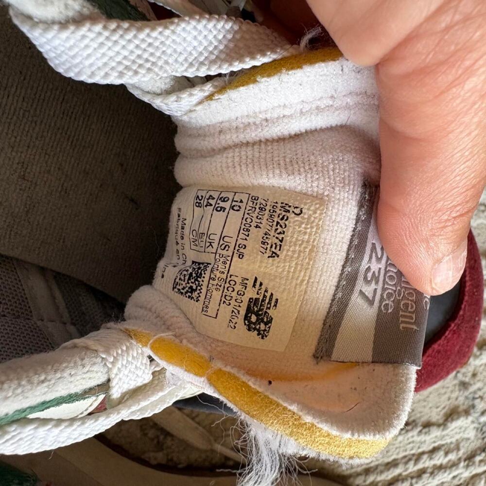 New balance 237 sneakers in